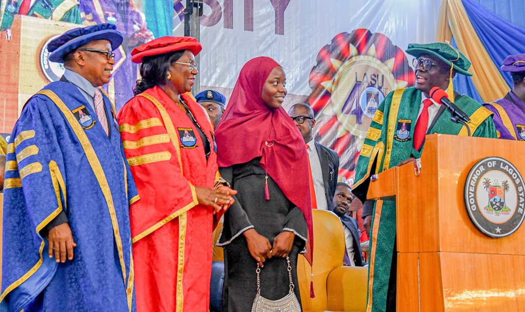 SANWO-OLU REWARDS LASU’S BEST GRADUATING STUDENT WITH N10 MILLION CASH PRIZE